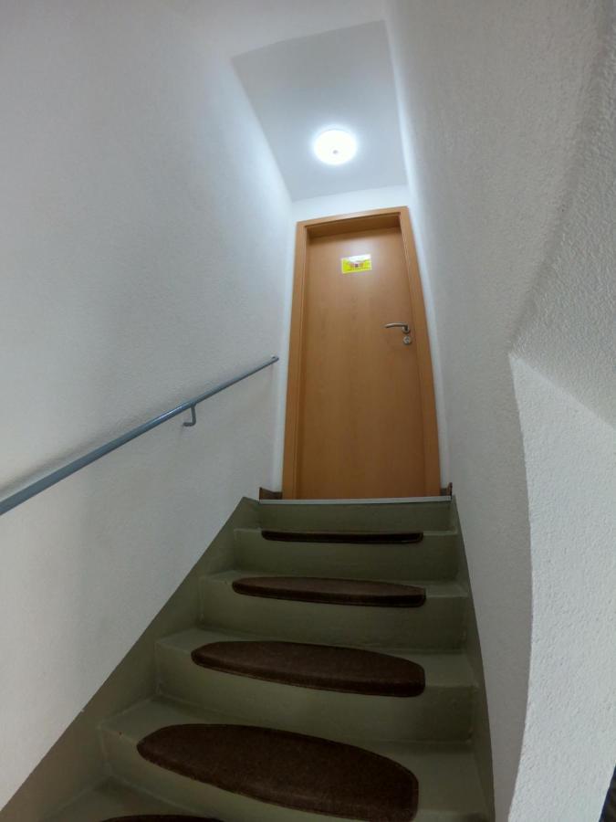 Appartamento "Onkel Tom'S Huette" Altendorf  Esterno foto